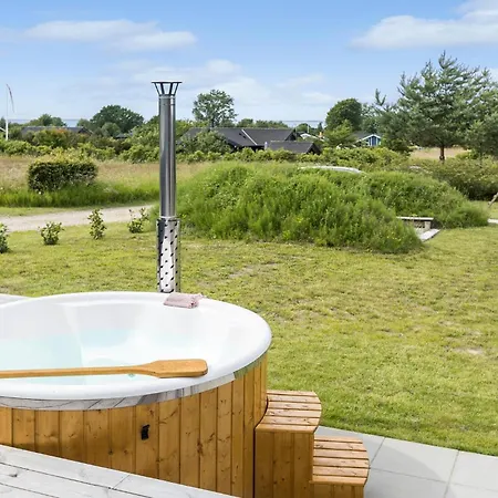 Сasa de vacaciones 4 Bedroom Amazing In Nordborg
